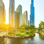 Saigon Landmark Cityview Apartment - Pyg